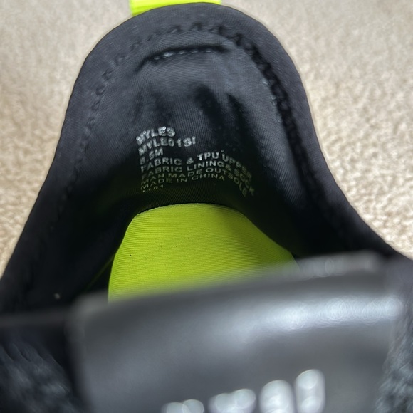 Steve Madden Myles Sneakers in black - BRAND NEW - Picture 9 of 9